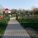 Platan Garden & - Volt Platan 2*
