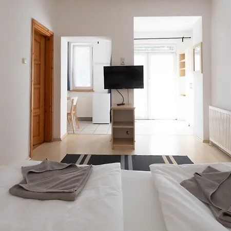 Aparthotel Platan Garden & - Volt Platan Zamárdi