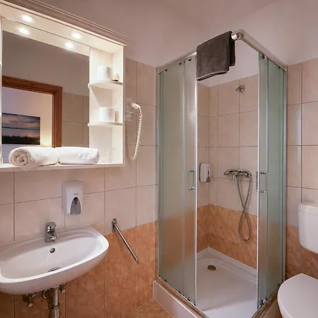 Aparthotel Platan Garden & - Volt Platan 2*