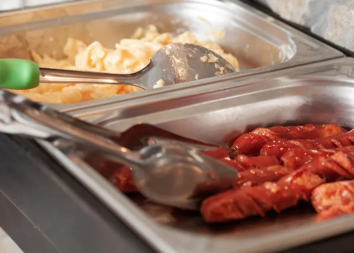 Apart Otel Platan Garden & - Volt Platan 2*