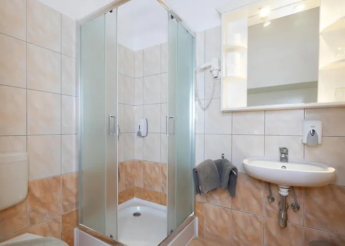 Apart Otel Platan Garden & - Volt Platan