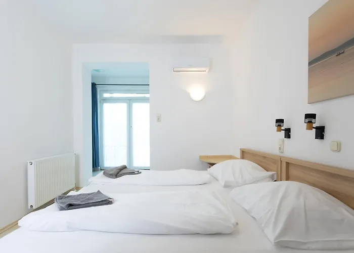 Apart Otel Platan Garden & - Volt Platan Zamárdi