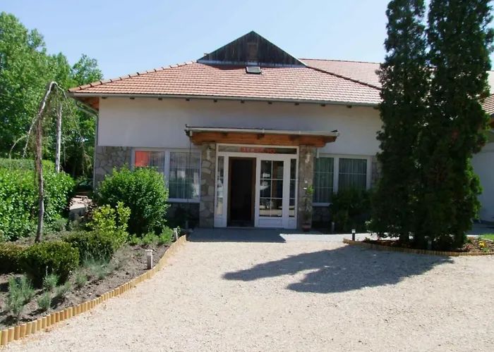 Platan Garden & - Volt Platan Apart Otel