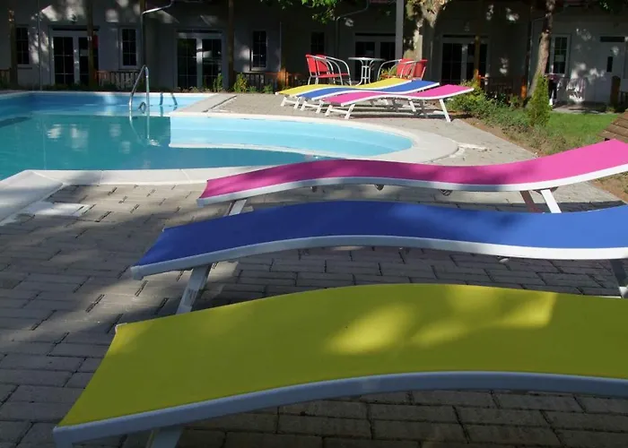 Apart Otel Platan Garden & - Volt Platan 2*